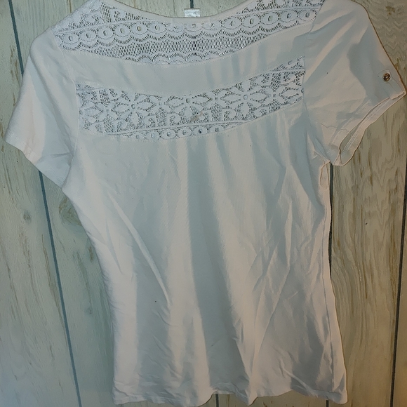 Bozzolo White Tee with Lace Neckline - Picture 2 of 4